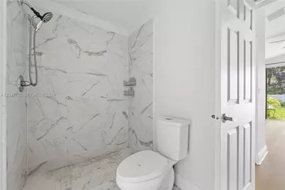 15942 NW 21st St, Pembroke Pines, FL 33028 - Photo 9