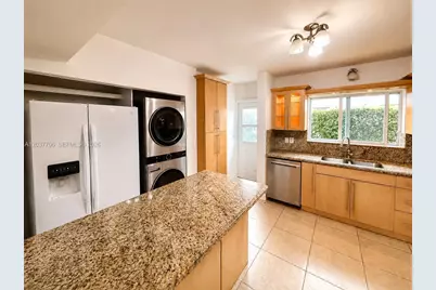 9156 Froude Ave, Surfside, FL 33154 - Photo 9