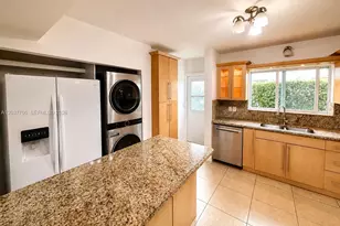 9156 Froude Ave, Surfside, FL 33154 - Photo 9