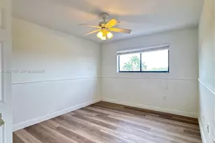 8500 NW 8th St, Miami, FL 33126 - Photo 9