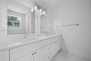 4823 Chancellor Dr, Jupiter, FL 33458 - Photo 23