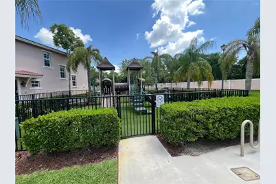 280 Las Brisas Cir #280, Sunrise, FL 33326 - Photo 29