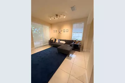 280 Las Brisas Cir #280, Sunrise, FL 33326 - Photo 11