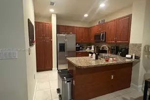 280 Las Brisas Cir, Sunrise, FL 33326 - Photo 7
