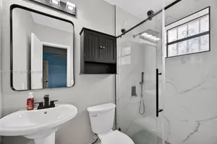313 NW 132nd Pl, Miami, FL 33182 - Photo 25