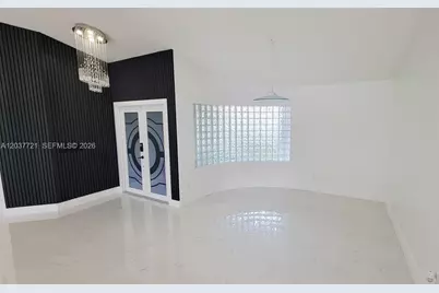 1421 SW 104th Ave, Pembroke Pines, FL 33025 - Photo 5