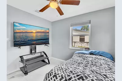 157 NE 6th Ct #n/a, Deerfield Beach, FL 33441 - Photo 15