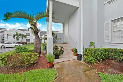 2622 SE 19th Ct #207-B, Homestead, FL 33035 - Photo 1