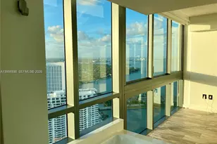 650 NE 32nd St, Miami, FL 33137 - Photo 11