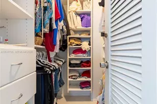 500 Bayview Dr, Sunny Isles Beach, FL 33160 - Photo 23