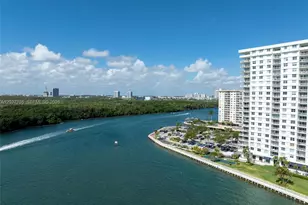 500 Bayview Dr, Sunny Isles Beach, FL 33160 - Photo 31