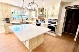 2409 Bayview Dr, Fort Lauderdale, FL 33305 - Photo 9