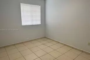 7502 NW 175th St, Hialeah, FL 33015 - Photo 15