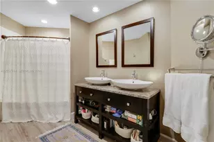 101 Sea Oats Dr, Juno Beach, FL 33408 - Photo 33