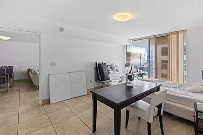 1200 Brickell Bay Dr #3714, Miami, FL 33131 - Photo 13