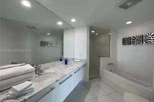 500 Brickell Ave, Miami, FL 33131 - Photo 5