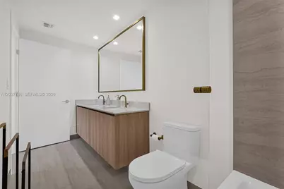 77 SE 5th St #3714, Miami, FL 33131 - Photo 21