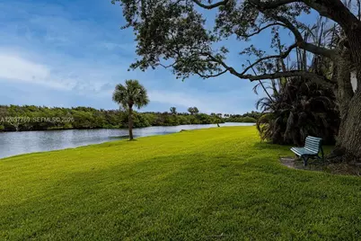 2800 Indian River Blvd #R9, Vero Beach, FL 32960 - Photo 27
