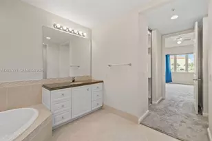 17 W Harbour Isle Dr W, Fort Pierce, FL 34949 - Photo 21