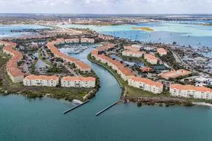 17 W Harbour Isle Dr W, Fort Pierce, FL 34949 - Photo 55