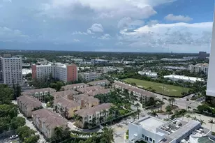 2801 NE 183rd St, Aventura, FL 33160 - Photo 7
