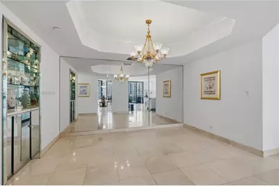 20191 E Country Club Dr #803, Aventura, FL 33180 - Photo 27