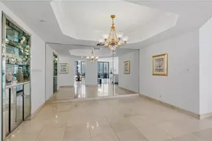 20191 E Country Club Dr, Aventura, FL 33180 - Photo 27