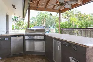 1300 NW 122nd Ave, Plantation, FL 33323 - Photo 35