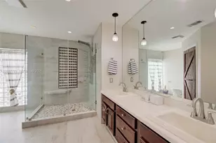 1300 NW 122nd Ave, Plantation, FL 33323 - Photo 21