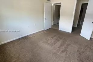 7030 NW 179th St, Hialeah, FL 33015 - Photo 13