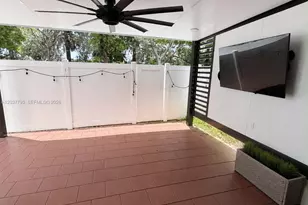 10251 W 32nd Ln, Hialeah, FL 33018 - Photo 5