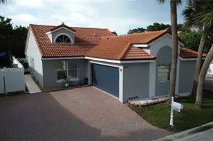 10180 Fanfare Dr, Boca Raton, FL 33428 - Photo 1