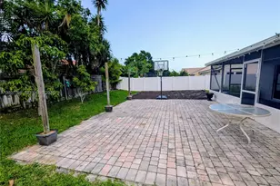 10180 Fanfare Dr, Boca Raton, FL 33428 - Photo 31