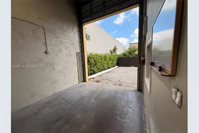 8060 W 23rd Ave #8, Hialeah, FL 33016 - Photo 5