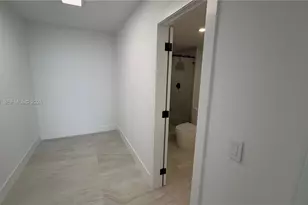 1800 NE 114th St, North Miami, FL 33181 - Photo 15