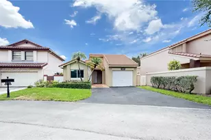 6316 NW 173rd St, Hialeah, FL 33015 - Photo 1