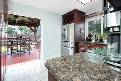 6316 NW 173rd St, Hialeah, FL 33015 - Photo 13