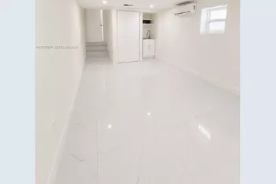 4240 SW 14th St, Miami, FL 33134 - Photo 7