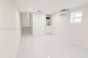 4240 SW 14th St, Miami, FL 33134 - Photo 7