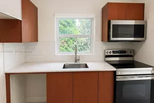 4240 SW 14th St, Miami, FL 33134 - Photo 5