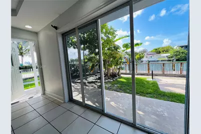 2033 Calais Dr #5, Miami Beach, FL 33141 - Photo 5