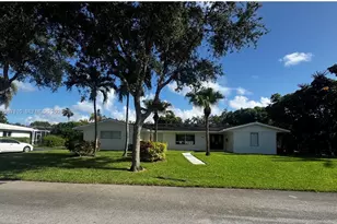 7361 SW 117th Terrace, Pinecrest, FL 33156 - Photo 1