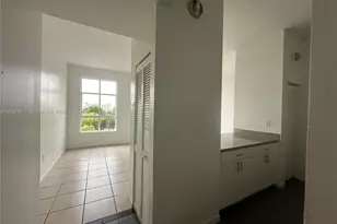 7420 W 20th Ave, Hialeah, FL 33016 - Photo 5