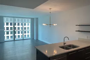 500 Brickell Ave, Miami, FL 33131 - Photo 13