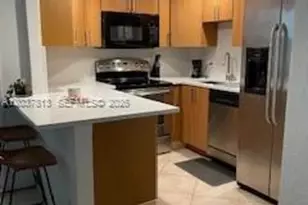 1050 SE 15th St, Fort Lauderdale, FL 33316 - Photo 11