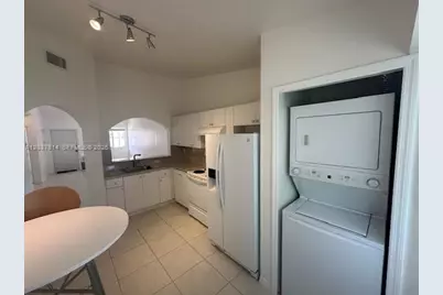 1271 SE 28th Ct #203, Homestead, FL 33035 - Photo 15
