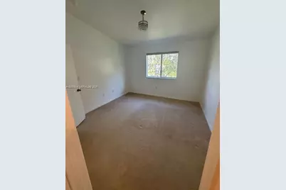 1271 SE 28th Ct #203, Homestead, FL 33035 - Photo 11