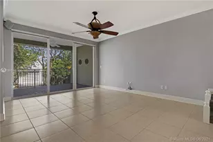 7594 SW 102nd St, Pinecrest, FL 33156 - Photo 3