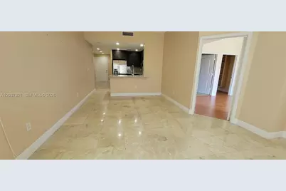 10 Aragon Ave #901, Coral Gables, FL 33134 - Photo 5
