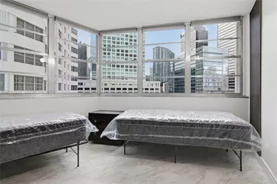 801 Brickell Bay Dr #764, Miami, FL 33131 - Photo 17